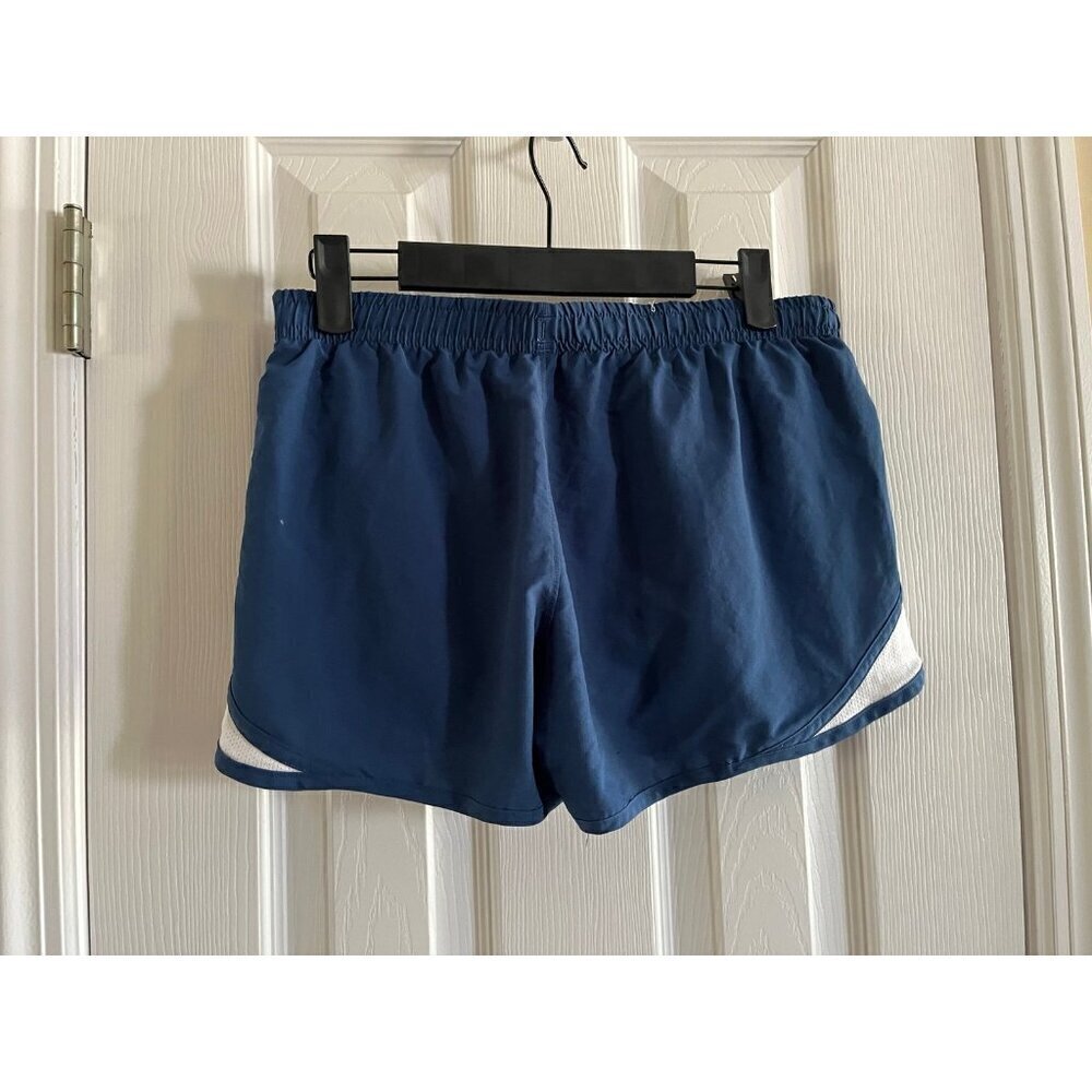 Under Armour Athletic Shorts - Picture 2 of 2